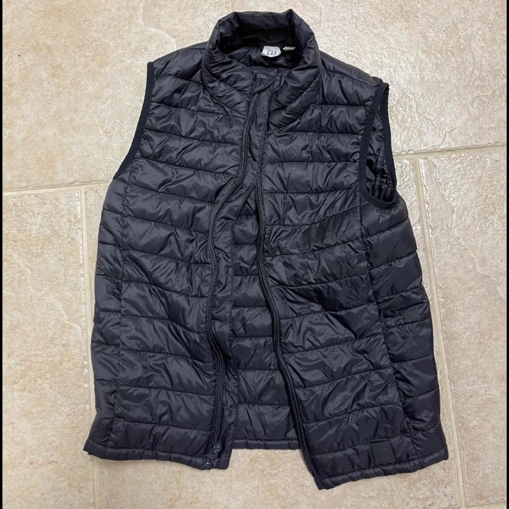 Boys Gap black vest